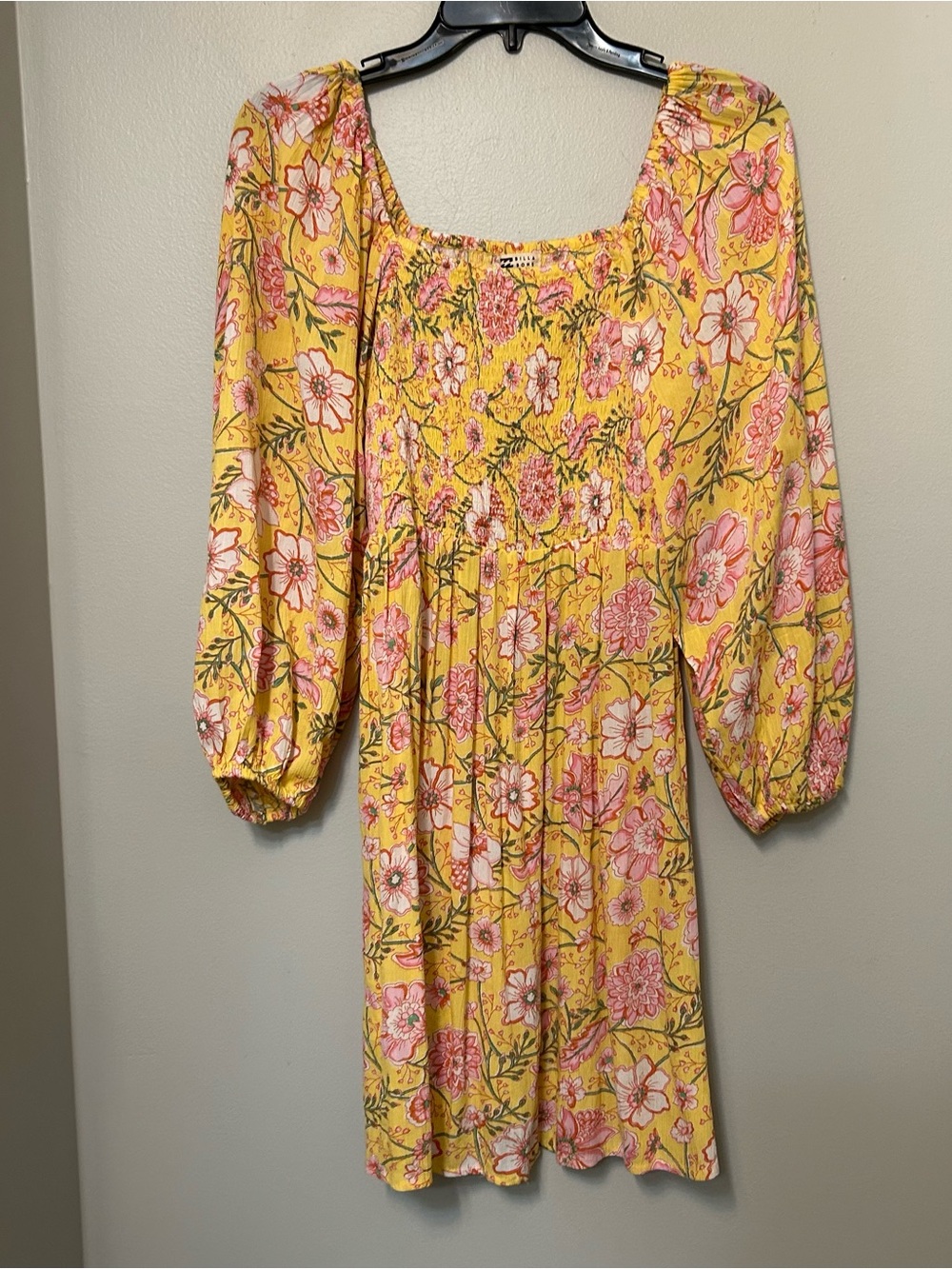 Billabong Paradise Days Dress‎ Golden smocked bodice Boho Peasant Floral Medium - Picture 4 of 11